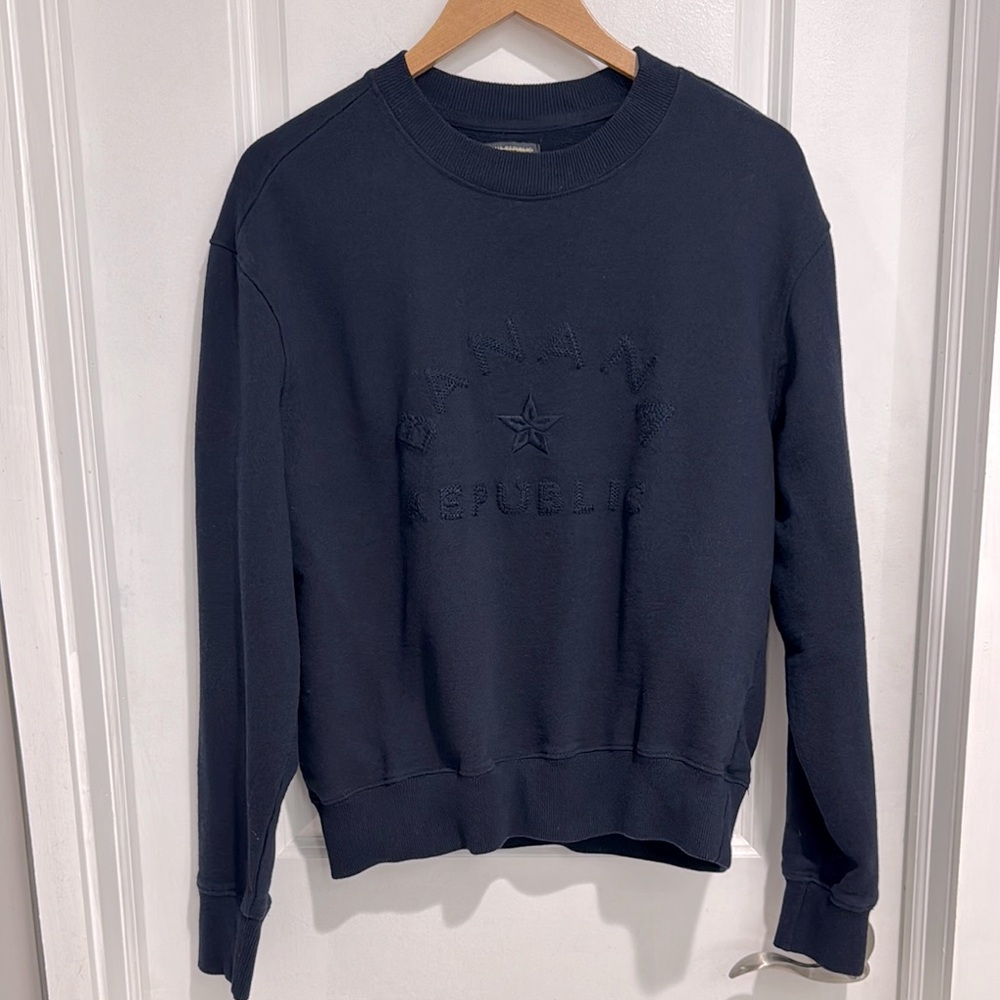 Banana Republic Crewneck